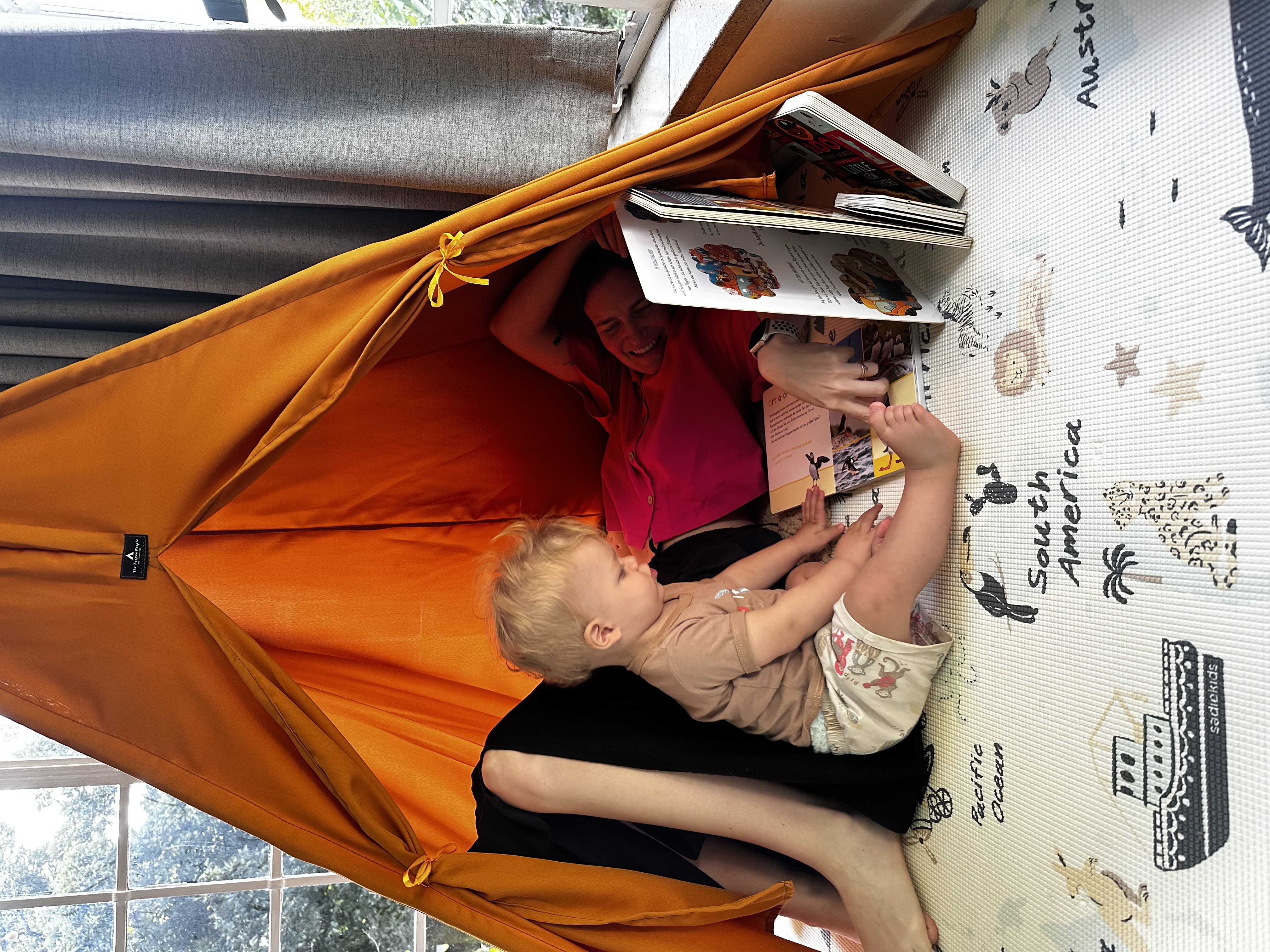 Zelt-Abenteuer mit Mama